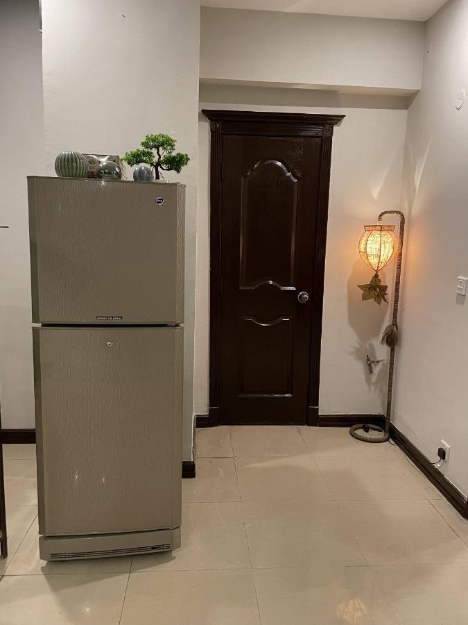 Freddy'S Luxury Family Apartments Исламабад Экстерьер фото