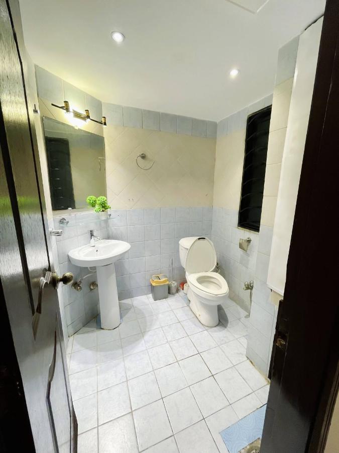 Freddy'S Luxury Family Apartments Исламабад Экстерьер фото